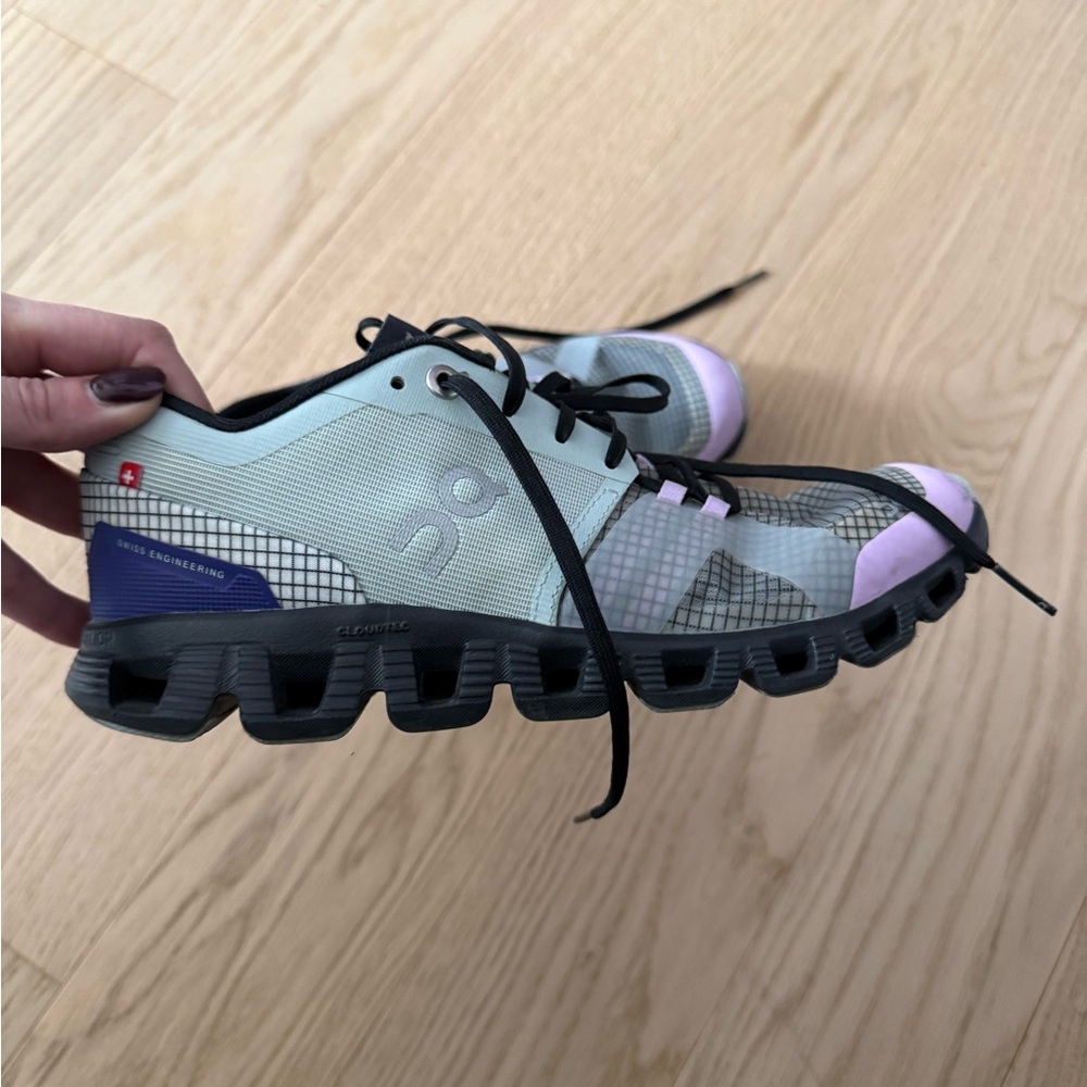 On Running Athletic Shoes EUC